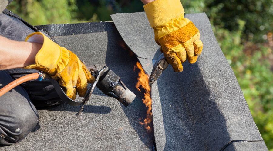 Professional flood damage restoration services in Iron Mountain, MI